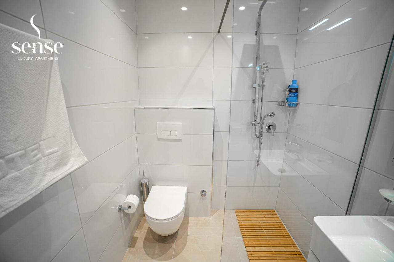 Sense Luxury * Velipojë